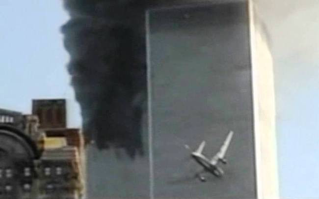 11η Σεπτεμβρίου 2001: ‘Ηταν ολογράμματα τα αεροπλάνα στους Δίδυμους Πύργους λέει βετεράνος πιλότος – Βίντεο-σοκ